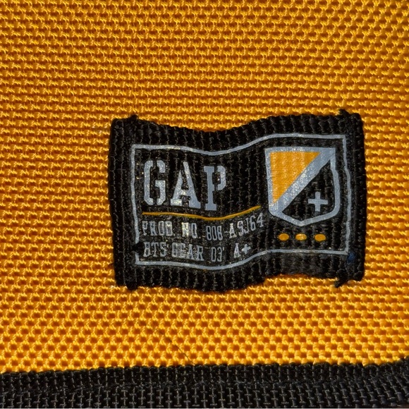 Y2K GAP Yellow and Black Agenda Project Assignment Calendar Binder Journal - Picture 2 of 14